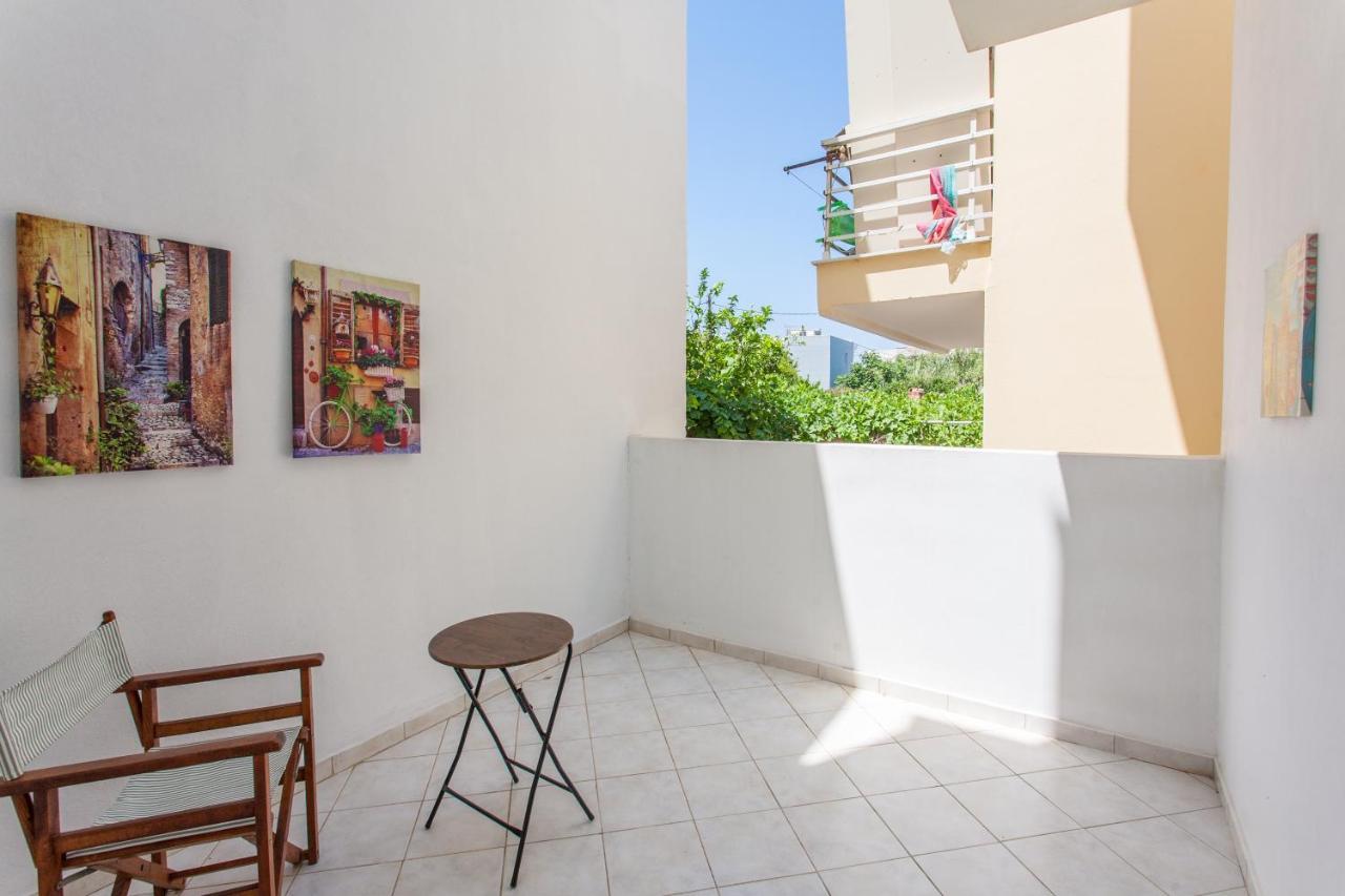 Water Lily Apartment By The Sea Rethymno  Exterior photo